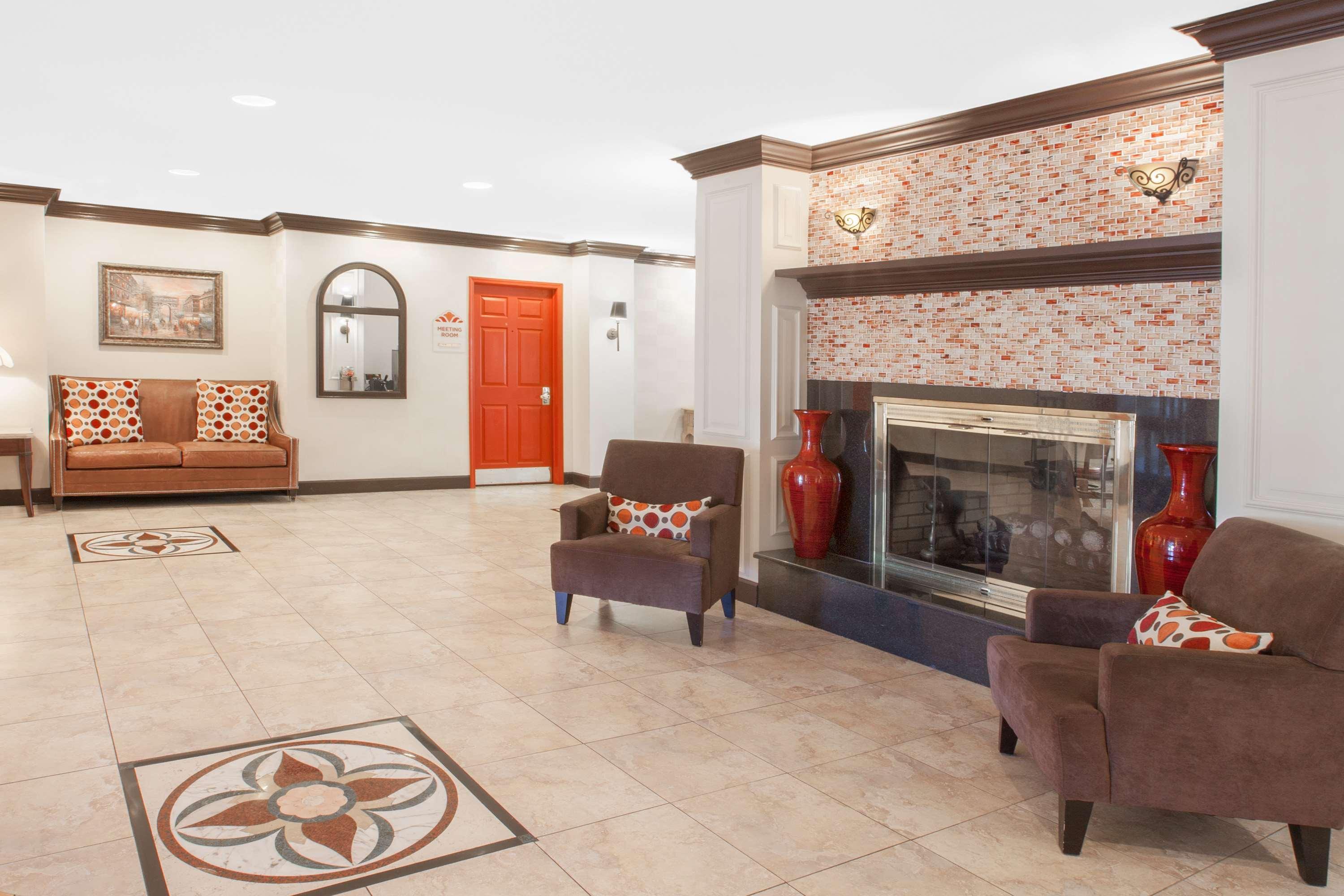 Affordable Suites Of America Detroit-وارين المظهر الخارجي الصورة